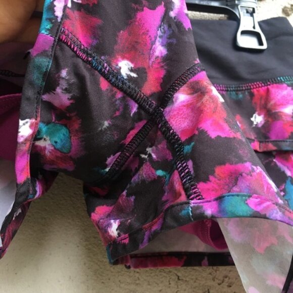 NEW RARE Lululemon Speed Short 2.5" Size 4 - Picture 5 of 7